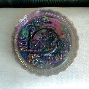 Carnival Imperial glass Homestead plate